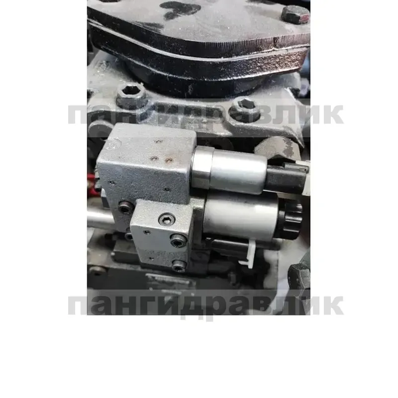 Гидравлический насос R902207103 Rexroth A10VG45EF2M1/10R-NSC10F015DP-S